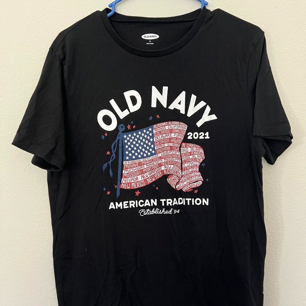 Old Navy Shirt, Men’s Size Medium